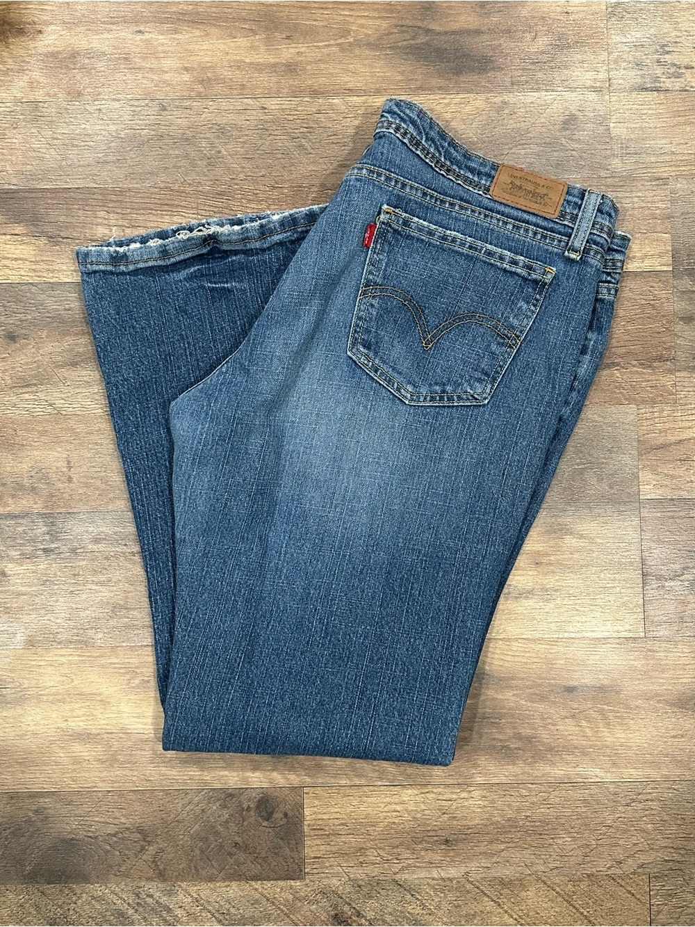 Levi's 518 low rise Bootcut Jeans